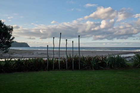 Photo of property in 27 Pye Place, Hot Water Beach, Whitianga, 3591