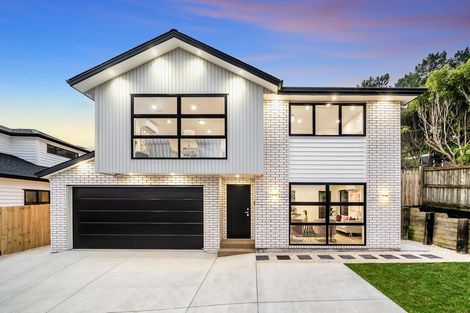 Photo of property in 11 Tawapou Close, Massey, Auckland, 0614