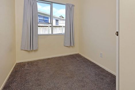 Photo of property in 51 Border Road, Henderson, Auckland, 0612
