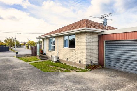 Photo of property in 1/74 Veitches Road, Casebrook, Christchurch, 8051