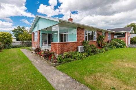 Photo of property in 2 Betten Street, Waimate, 7924