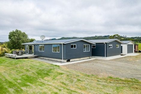 Photo of property in 29 Massey Road, Waipu, 0582