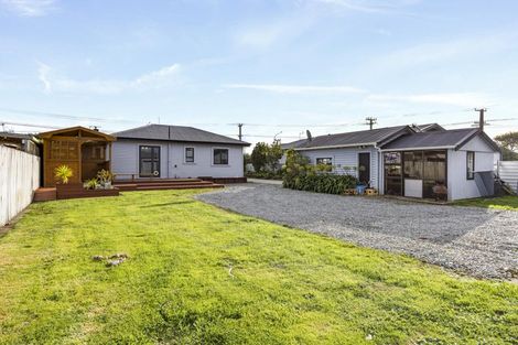 Photo of property in 112 Glover Road, Hawera, 4610