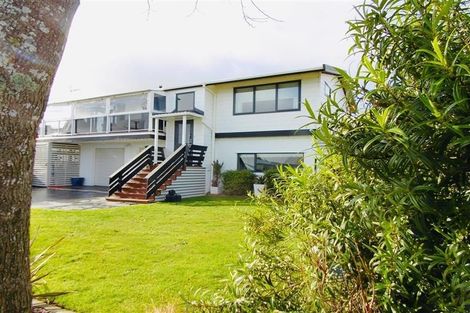 Photo of property in 3 Manu Crescent, Upper Vogeltown, New Plymouth, 4310