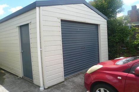 Photo of property in 67 Pomaria Road, Henderson, Auckland, 0610