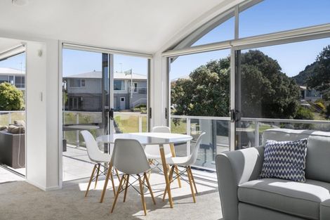 Photo of property in 207/27 Banks Avenue, Mount Maunganui, 3116