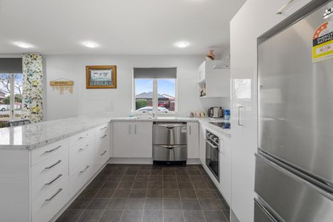 Photo of property in 2 Blairdon Place, Bishopdale, Christchurch, 8053