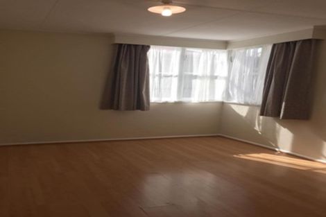 Photo of property in 51 Woodglen Road, Glen Eden, Auckland, 0602