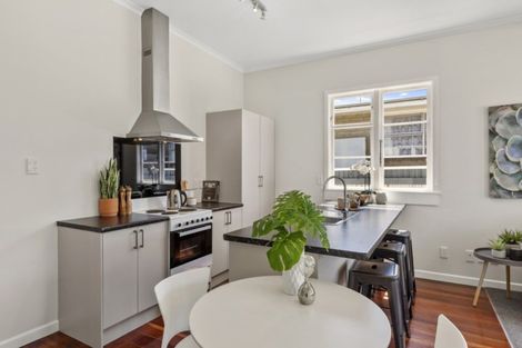 Photo of property in 18 Richmond Street, Petone, Lower Hutt, 5012