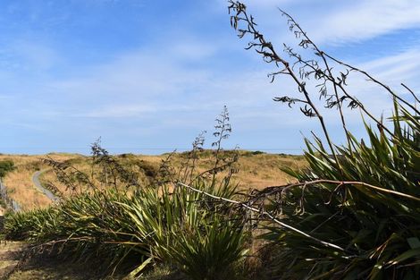 Photo of property in 18 Beachview Grove, Peka Peka, Waikanae, 5391
