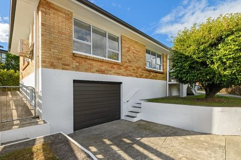 Photo of property in 24 Warwick Place, Brookfield, Tauranga, 3110