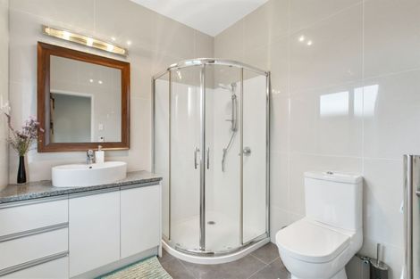 Photo of property in 16 Bartlett Drive, Silverdale, 0932