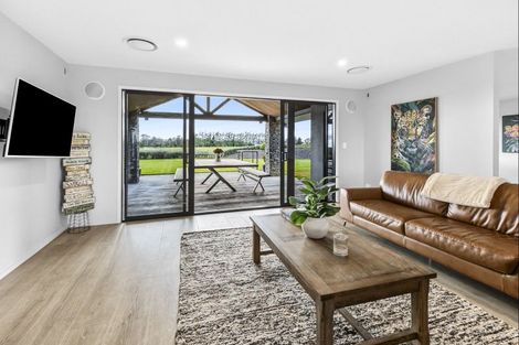 Photo of property in 194 Lake Road, Okoroire, Tirau, 3484