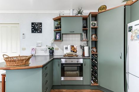 Photo of property in 15 Twickenham Place, Nawton, Hamilton, 3200