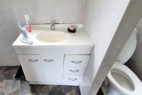 Photo of property in 90 Stapleford Crescent, Browns Bay, Auckland, 0630