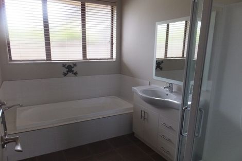 Photo of property in 381b Hukanui Road, Rototuna, Hamilton, 3210