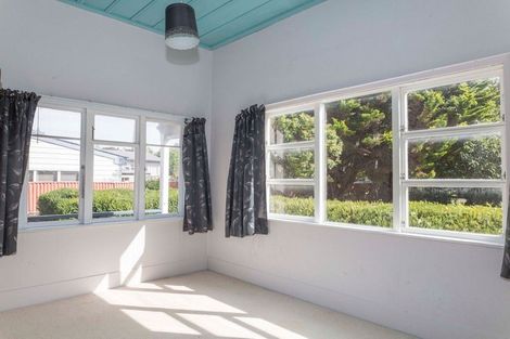 Photo of property in 366 High Street, Dannevirke, 4930