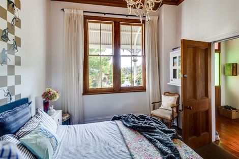 Photo of property in 3 Hooker Avenue, Hospital Hill, Napier, 4110