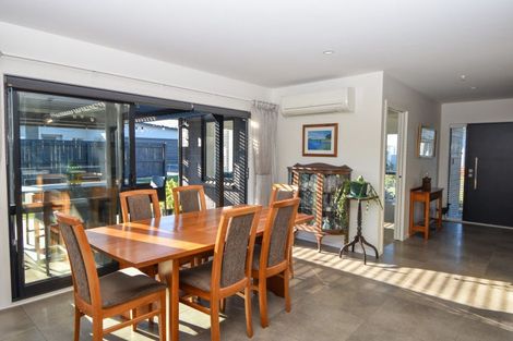 Photo of property in 5 Pukeko Lane, Carterton, 5713