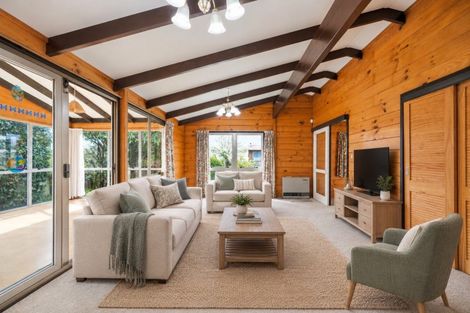 Photo of property in 6 Waimate Crescent, Tokoroa, 3420