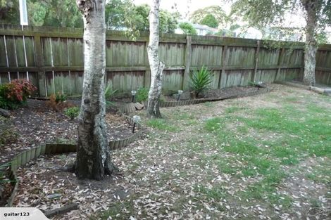 Photo of property in 2/10 Burundi Avenue, Clendon Park, Auckland, 2103