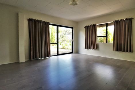 Photo of property in 96 Langana Avenue, Browns Bay, Auckland, 0630