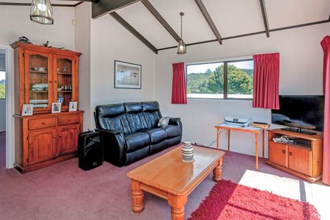 Photo of property in 113 Lorraine Place, Whangamata, 3620