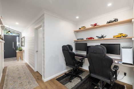 Photo of property in 14 Ballinger Place, Kaiapoi, 7630