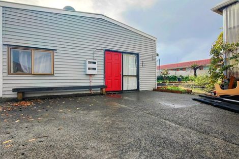 Photo of property in 10 Reagan Road, Manukau, Auckland, 2025