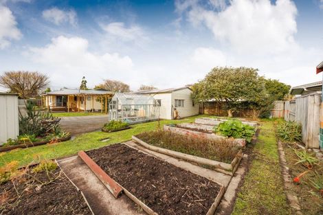 Photo of property in 86 Maxwells Line, Awapuni, Palmerston North, 4412
