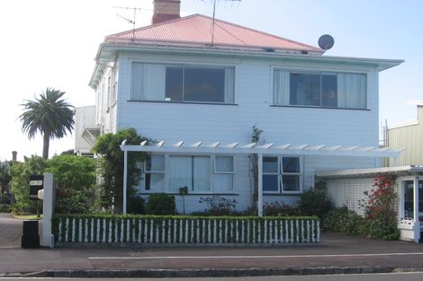 Photo of property in 47 King Edward Parade, Devonport, Auckland, 0624