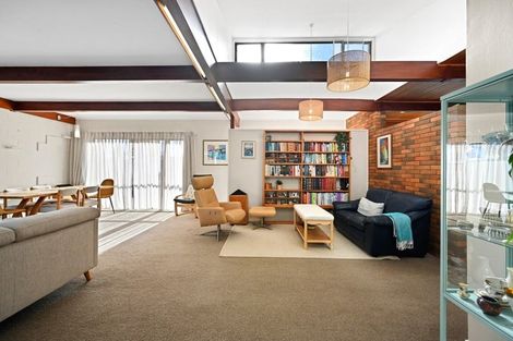 Photo of property in 31 Bernard Street, Chedworth, Hamilton, 3210