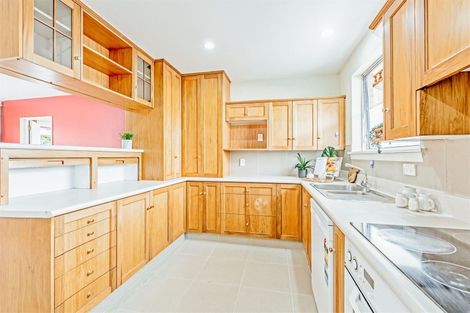 Photo of property in 21 Bucknell Street, Sockburn, Christchurch, 8042