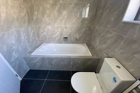 Photo of property in 105 Seabrook Avenue, New Lynn, Auckland, 0600