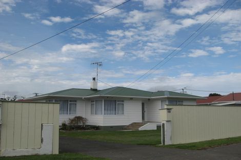 Photo of property in 115 Heads Road, Gonville, Whanganui, 4501
