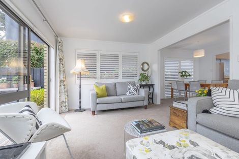 Photo of property in 18 Springwood Place, Mount Eden, Auckland, 1024