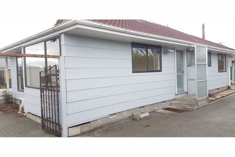 Photo of property in 2/479 Wairakei Road, Burnside, Christchurch, 8053