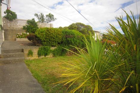 Photo of property in 21 Dorking Road, Brooklyn, Wellington, 6021