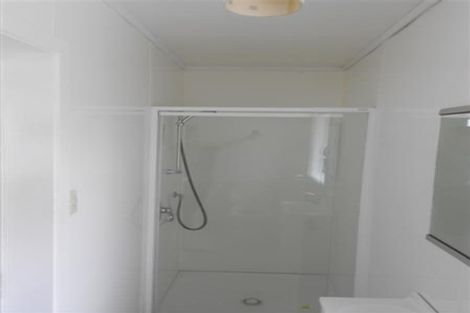Photo of property in 2/311 Carrington Street, Vogeltown, New Plymouth, 4310