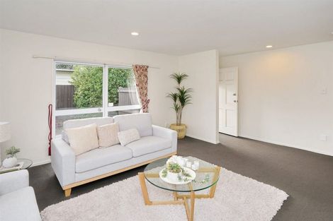 Photo of property in 2/288 Pine Avenue, South New Brighton, Christchurch, 8062