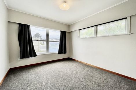 Photo of property in 304 Te Atatu Road, Te Atatu South, Auckland, 0610