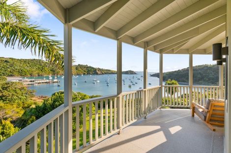 Photo of property in 124 Delamore Drive, Oneroa, Waiheke Island, 1081