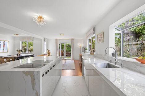 Photo of property in 114a Clyde Road, Ilam, Christchurch, 8041