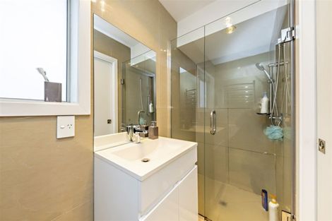 Photo of property in 55c Senator Drive, Manurewa, Auckland, 2105