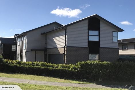 Photo of property in 1 Hirimate Place, Flat Bush, Auckland, 2019