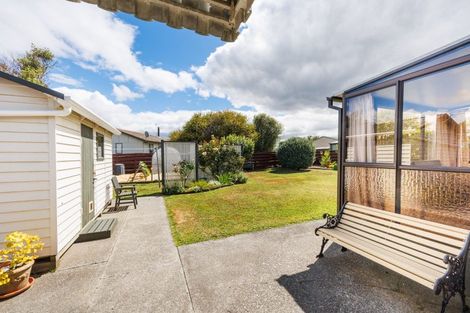 Photo of property in 28 Kennedy Avenue, Feilding, 4702