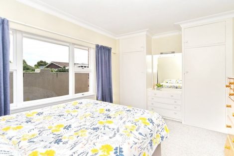 Photo of property in 1 Chilton Drive, Mairehau, Christchurch, 8052