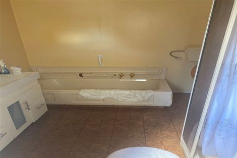 Photo of property in 140 Studholme Street, Morrinsville, 3300