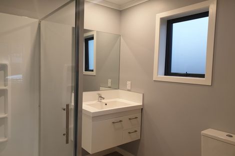 Photo of property in 27 Kaki Drive, Kenepuru, Porirua, 5022