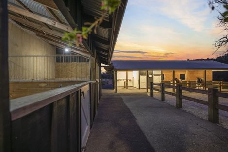 Photo of property in 96 Mahoenui Valley Road, Coatesville, Albany, 0793